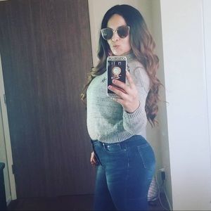 Meet your Posher, Lourdes